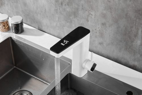 Cascade átfolyós vízmelegítős csaptelep 3kW